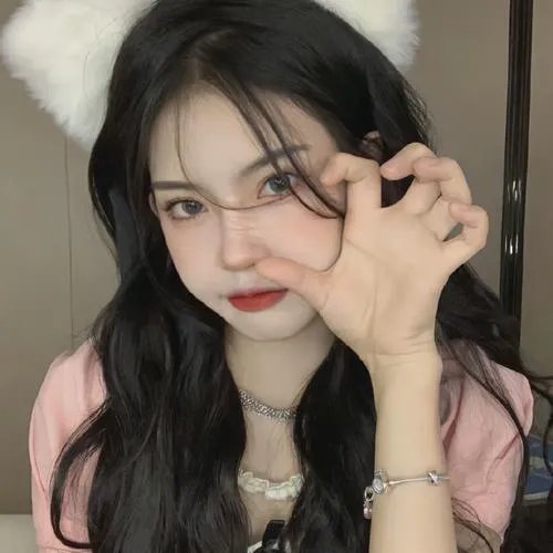 让你上班你第一天闪婚总裁